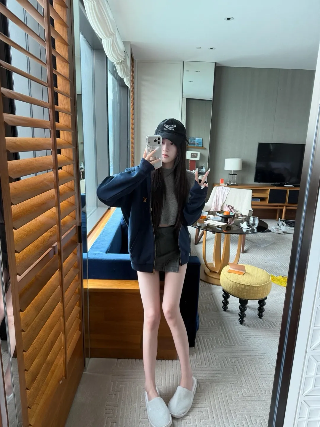 Louis Vuitton/Louis Vuitton leather logo zipper hooded sweatshirt
